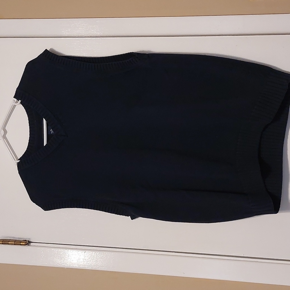 Ivy Crew Classic Sweater Vest